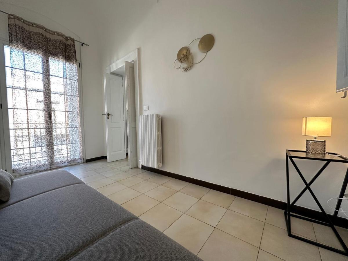 Cconforthotels Appartamento Crispi Bari Exteriör bild