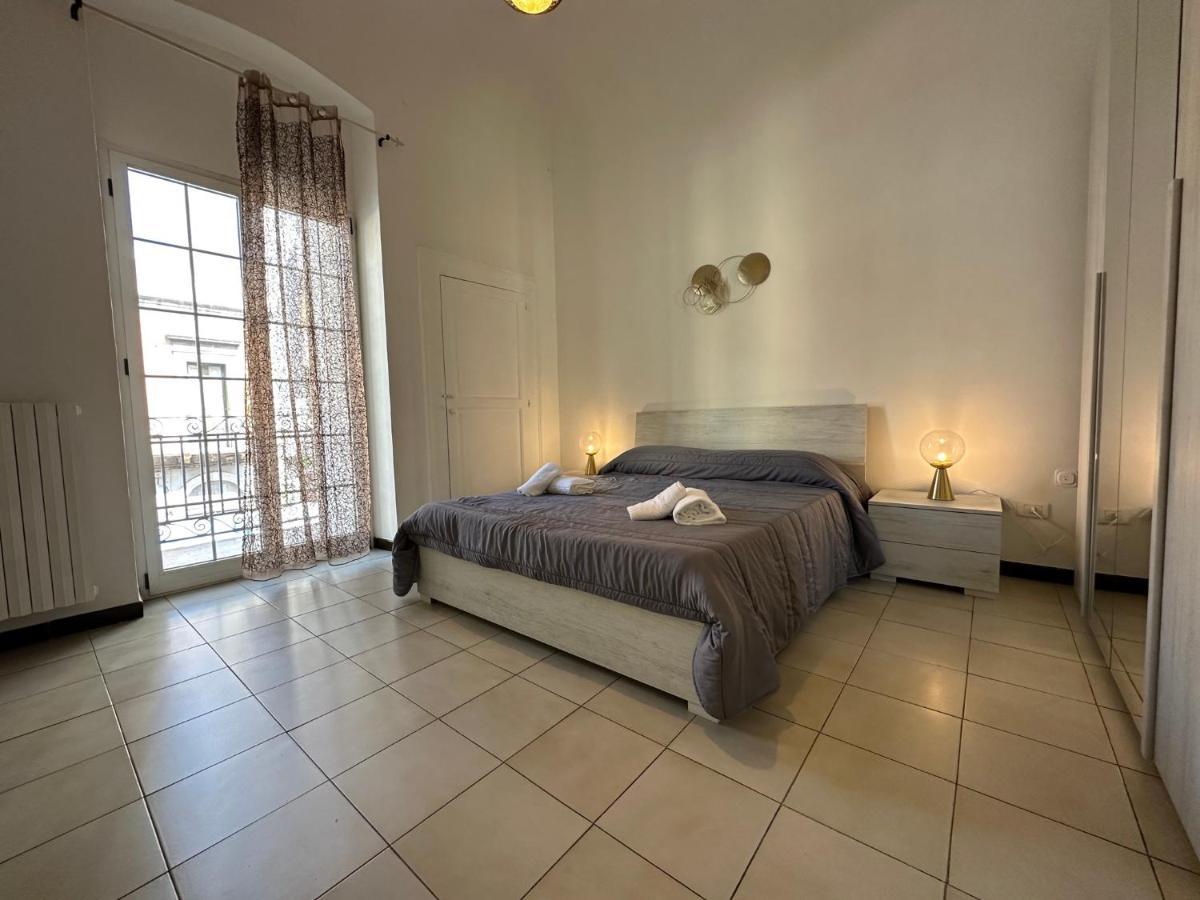 Cconforthotels Appartamento Crispi Bari Exteriör bild